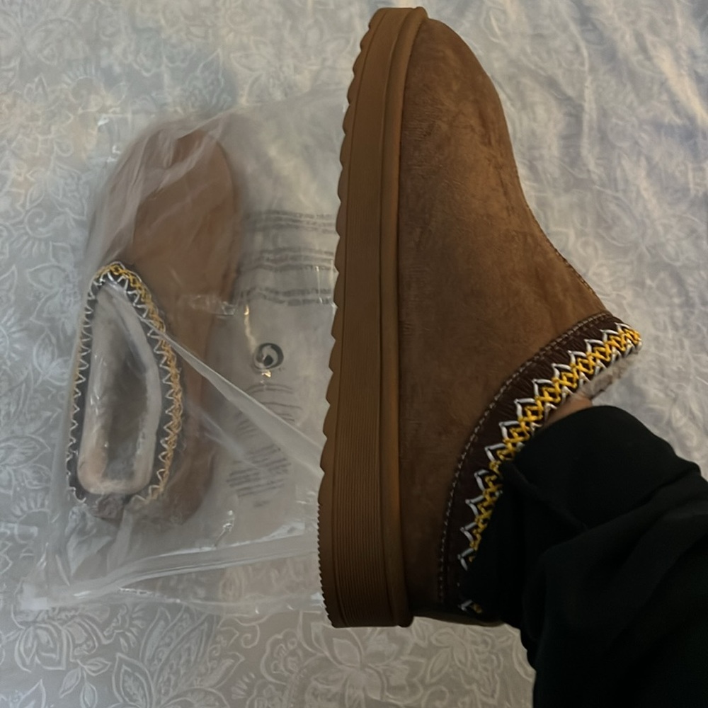 COPY - Men's Chestnut Slippers